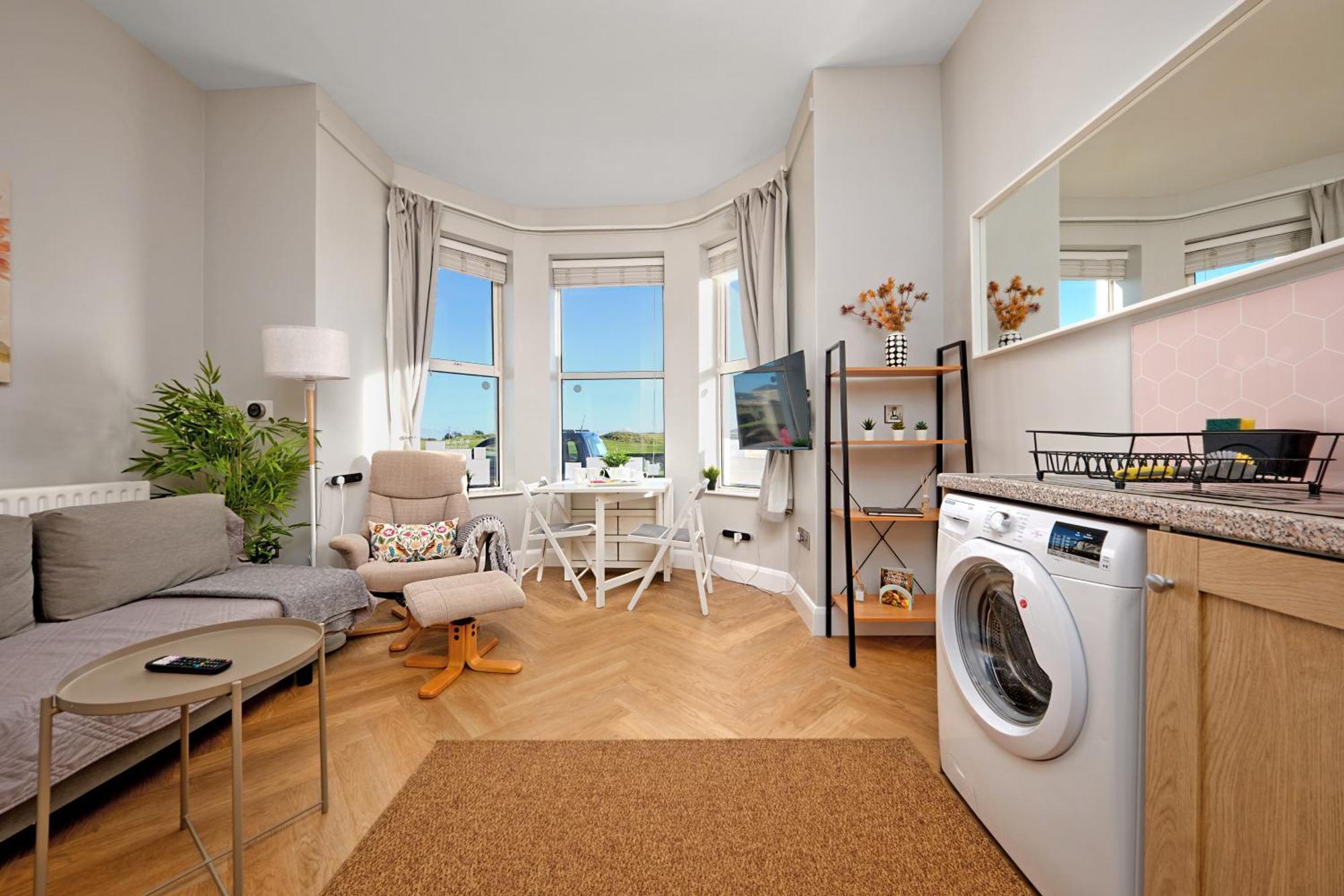 1 Dunluce Park - Portrush By The Sea Apartment ภายนอก รูปภาพ